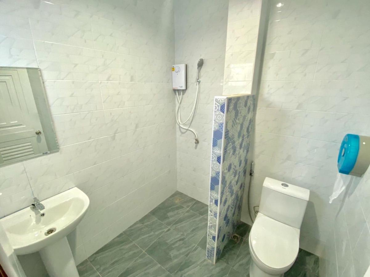 Baan Krutoom Hotel Chiangkhan Csiangkham Kültér fotó